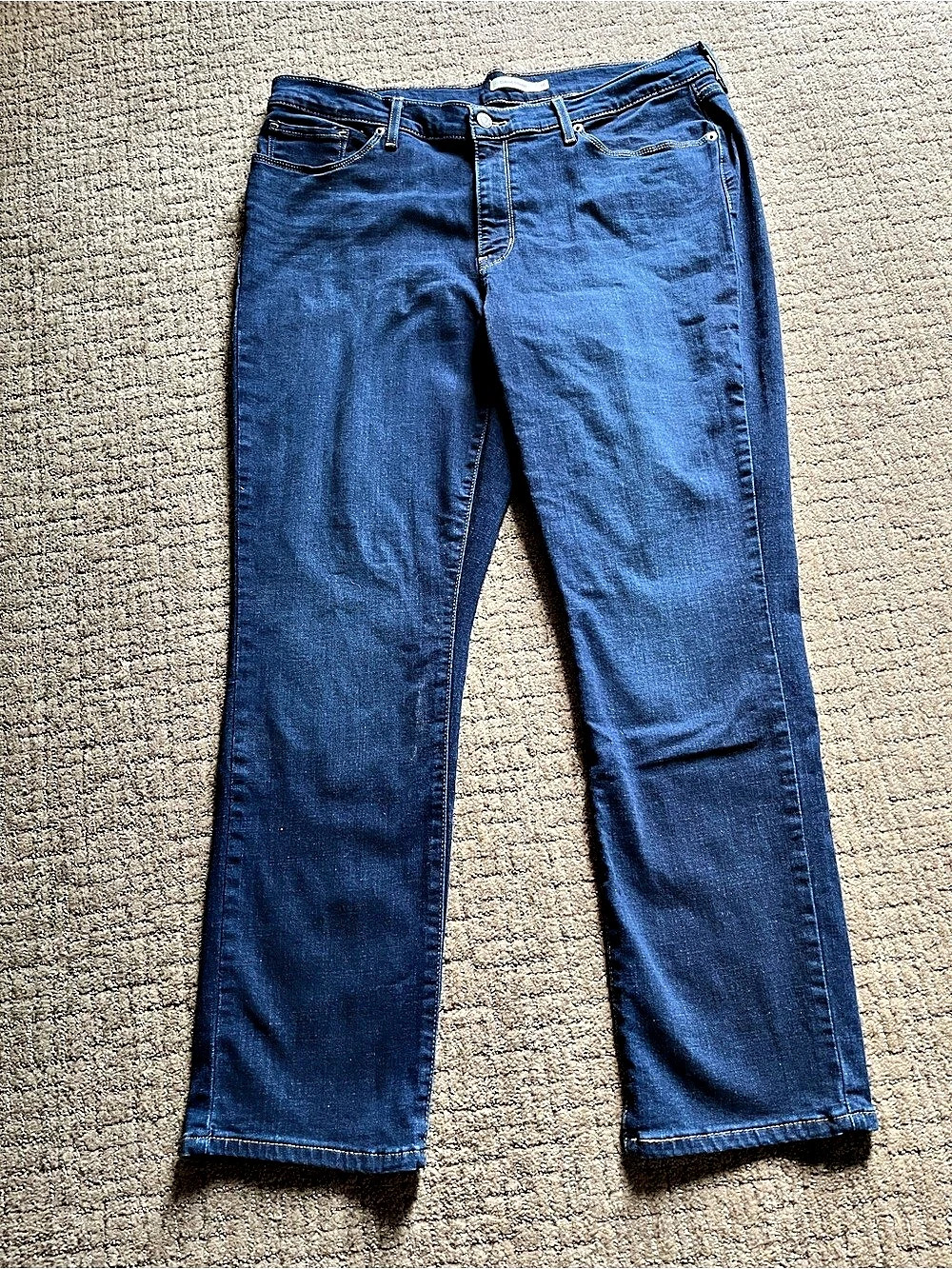 Levi's Classic Straight Jeans Blue Size 16 Like New